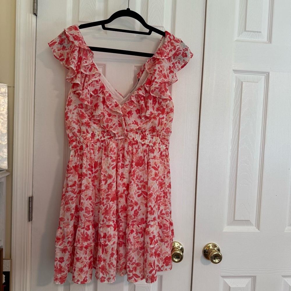 NWT Abercrombie & Fitch Floral Ruffle Dress